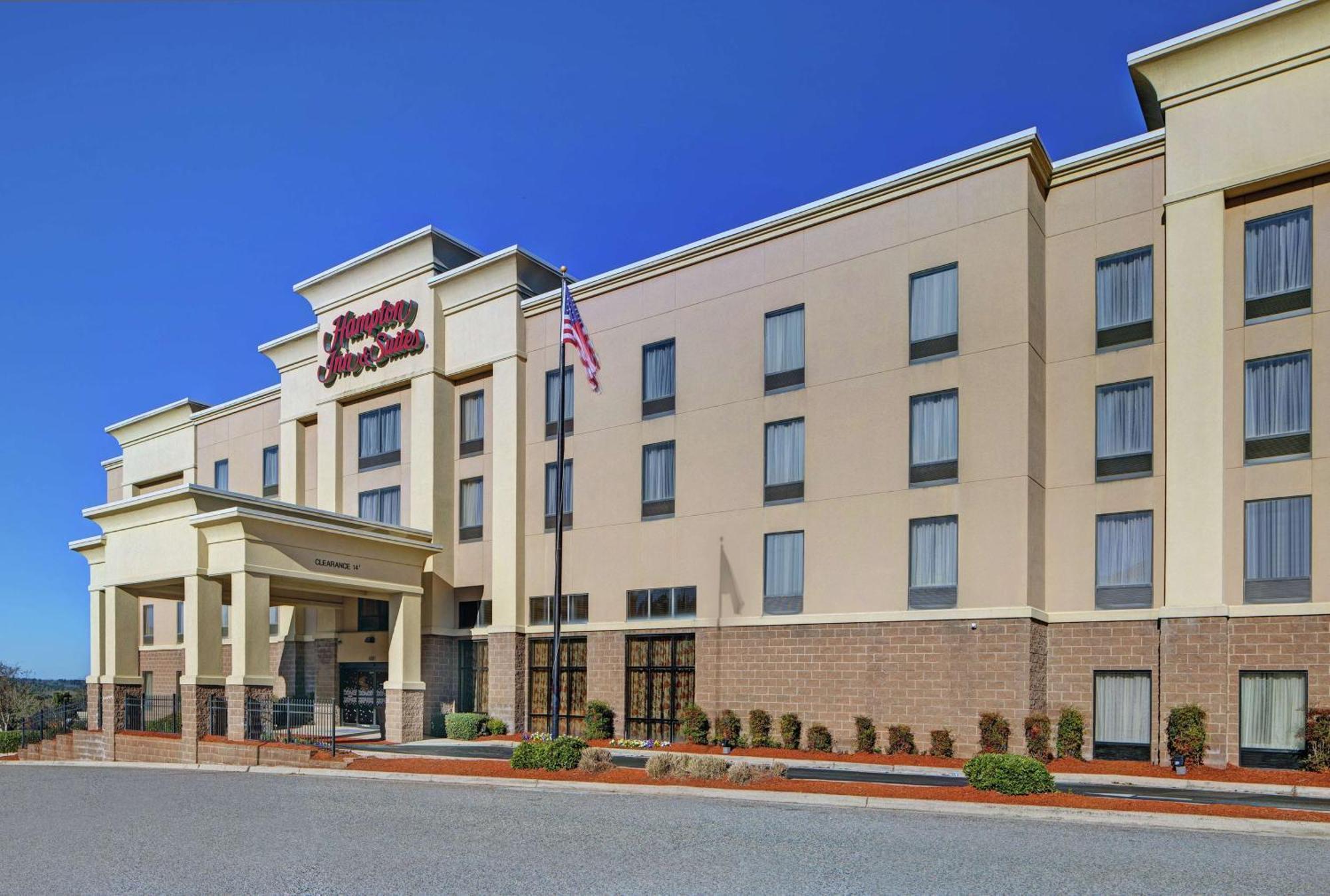 Hampton Inn & Suites Augusta West Exterior photo